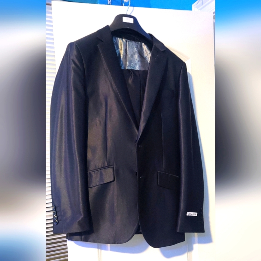 Mens suit